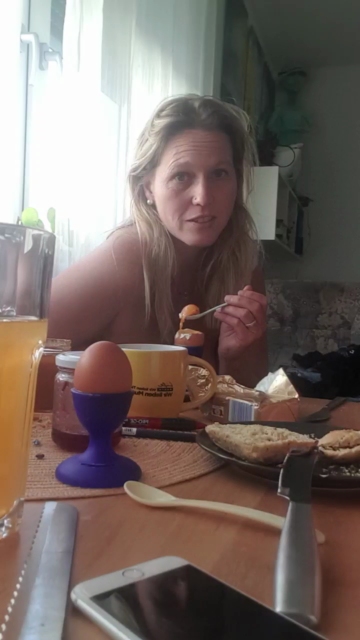 hotwife_1982 31-10-2021 Video 